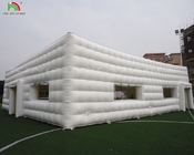 Persoonlijke witte opblaasbare tent Outdoor Verhuisbare nachtclub Draagbare opblaasbare feesttent voor evenementen