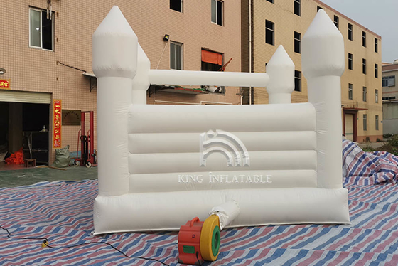 Opblaasbaar Uitsmijterkasteel 13ft*11.5ft*10ft Wit Jumper Bouncy Castle Wedding Decorations-het Springen Bed voor Partij