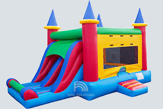 De opblaasbare Commerciële Jonge geitjes die van Combo van het Uitsmijterkasteel het Huis van Kasteelbouncy voor Partij springen