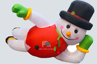 Kerstmis Opblaasbare Sneeuwman 3.6m X 2.0m Openluchtdecoratie Lucht Geblazen Santa Claus Reclining On The Ground