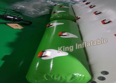 Reuze Wit 0.9mm Opblaasbaar het Waterstuk speelgoed die van pvc Opblaasbare Drijvende Ijsberg verbazen