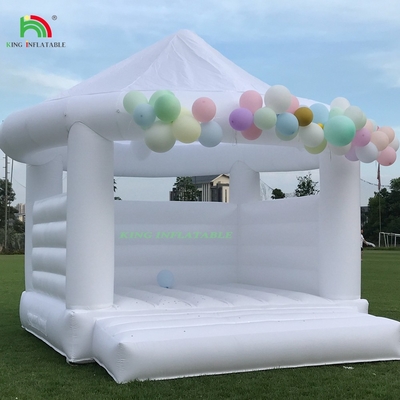 Custom wit opblaasbaar springkasteel feest bruiloft uitsmijter huis met cirkelvormig dak