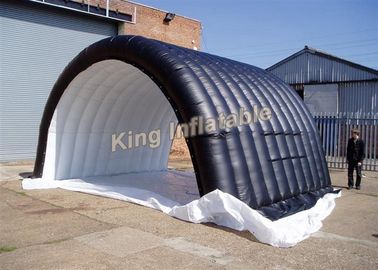 7*5m paste de Witte die het Geteerde zeildoektunnel van pvc voor Stadium wordt aangepast Opblaasbare Gazontent aan