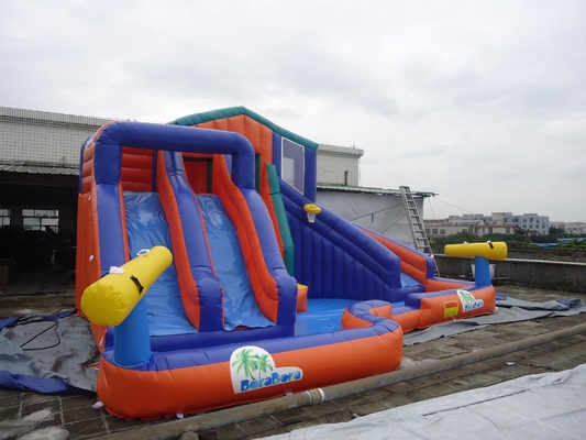 Buitengewone reusachtige dubbele baan opblaasbare uitsmijter waterglijbaan waterpark