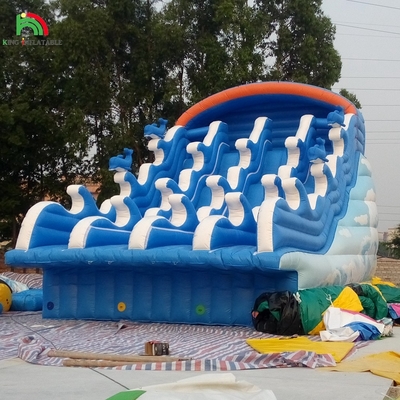 Outdoor Summer Cool Wave Pool Glijbaan Opblaasbare waterglijbaan Voor ondergrondse zwembad Volwassen kinderen