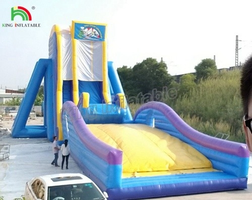 Commerciële feestverhuur interessant gekke blauwe opblaasbare waterslide voor kinderen en volwassenen