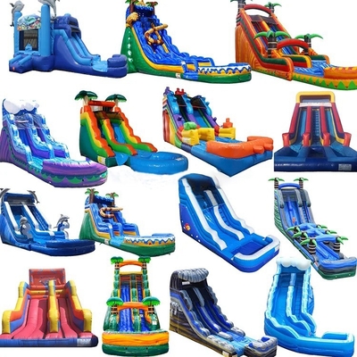 Tarpaulin opblaasbare waterslide commerciële gigantische waterglijbanen