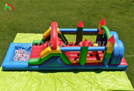 Kinderen buitenfeest opblaasbaar obstakel springhuis met glijbanen, balput, klimmen, obstakels, blazer