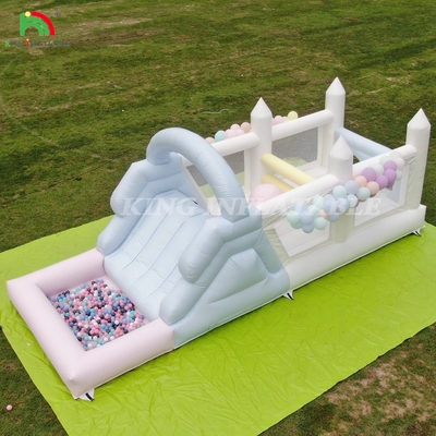 Opblaasbare uitsmijter Combo Hindernisbaan Bounce Kasteel Huis Met Glijbanen Ball Pit Klimmen Blower