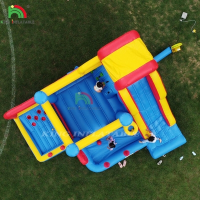Opblaasbare obstakelbaan Bounce House Kasteel met glijbanen Bounce Area en Obstakels Klimmen met Blower