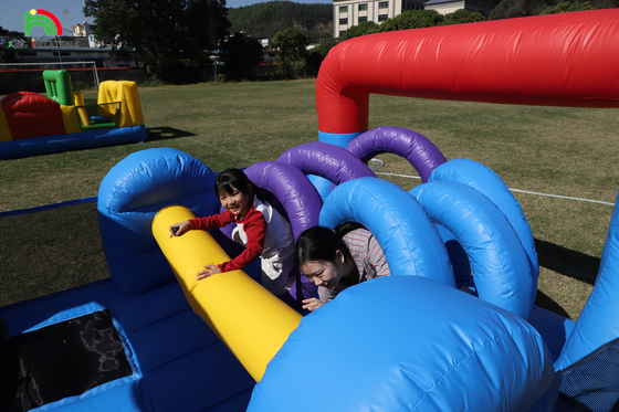 Commerciële opblaasbare uitsmijter Combo Bounce House Kids Party Bouncy Castle met glijbal Pit Klimmen Hindernis Blower