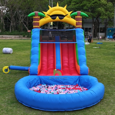 Dubbele lijn PVC opblaasbare waterslide combinatie met zwembad obstakel klim opblaasbare zwembad glijbanen