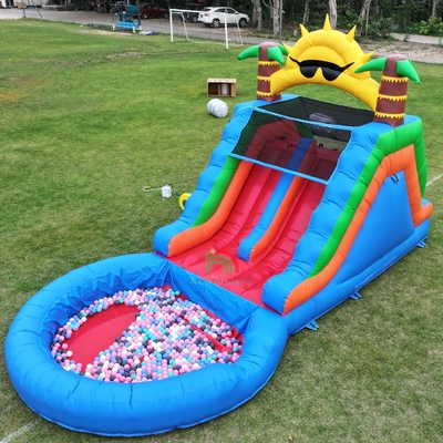 Dubbele lijn PVC opblaasbare waterslide combinatie met zwembad obstakel klim opblaasbare zwembad glijbanen