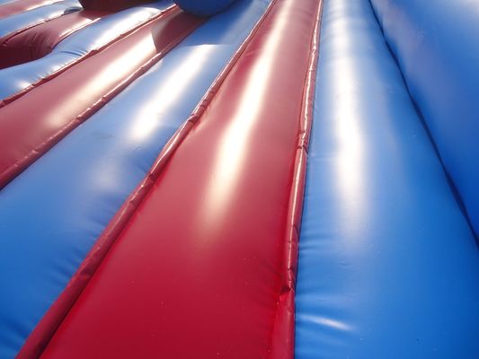 Hoogwaardige PVC Opblaasbare Jousting Arena Kinderen Gladiator Gevechtsveld met Stokken Inclusief Blower - voor Trampolineparken