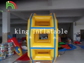 0.9mm het Geteerde zeildoek het Gele Opblaasbare Cirkel van pvc/Stuk speelgoed van het Rolwater voor de Spelen van het Pretwater