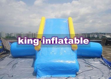 Anti-tipt Opblaasbare Waterdia/Beklimbare Ijsberg voor Waterparken, Antiomzet
