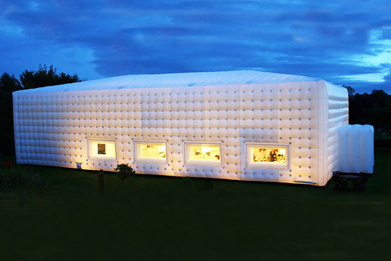 Reuze Viervoudig Stikkend Plato Inflatable Event Tent