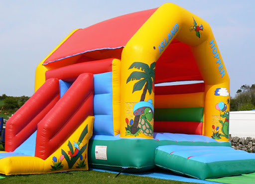 Kleurrijk Bouncy-Kasteelhuis 22ft X 19ft voor Verjaardagspartij